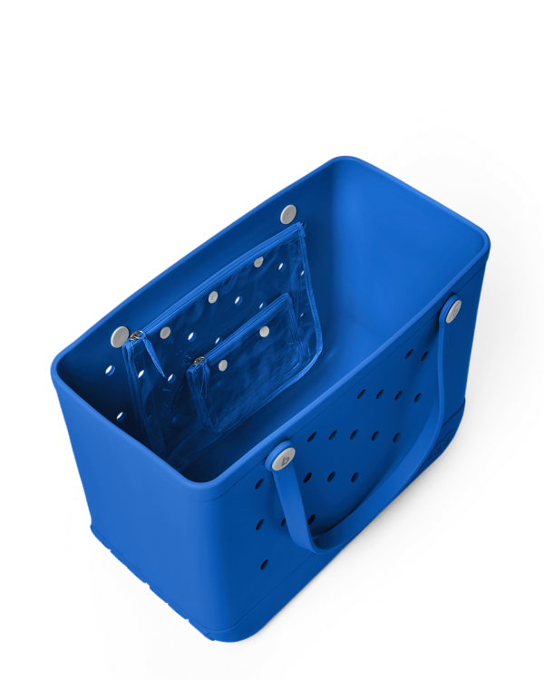 OB01_BLU01_C_15da19df-b960-4e54-8c7e-c6c2169f774f